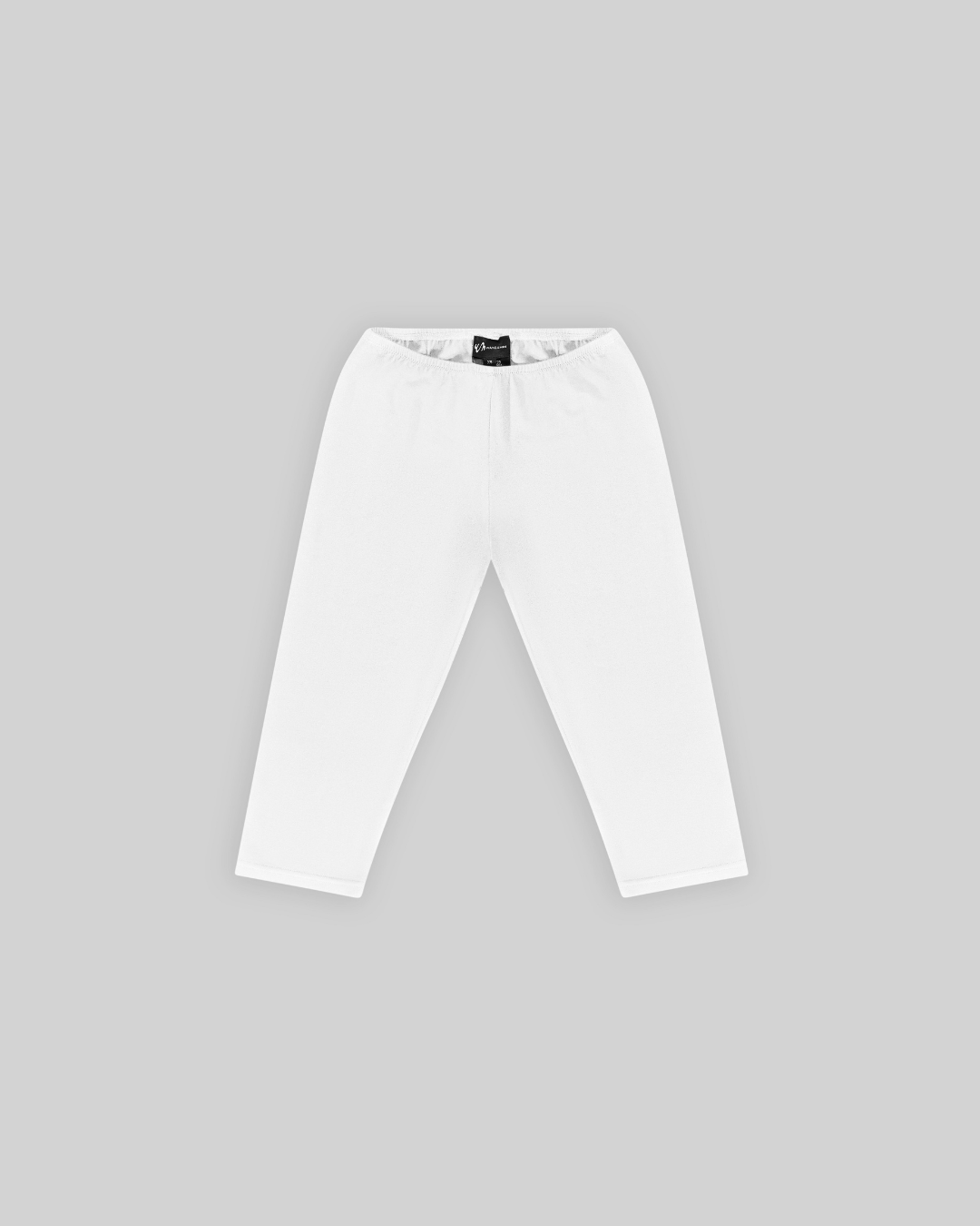 BASICS CUNT CAPRI (WHITE)